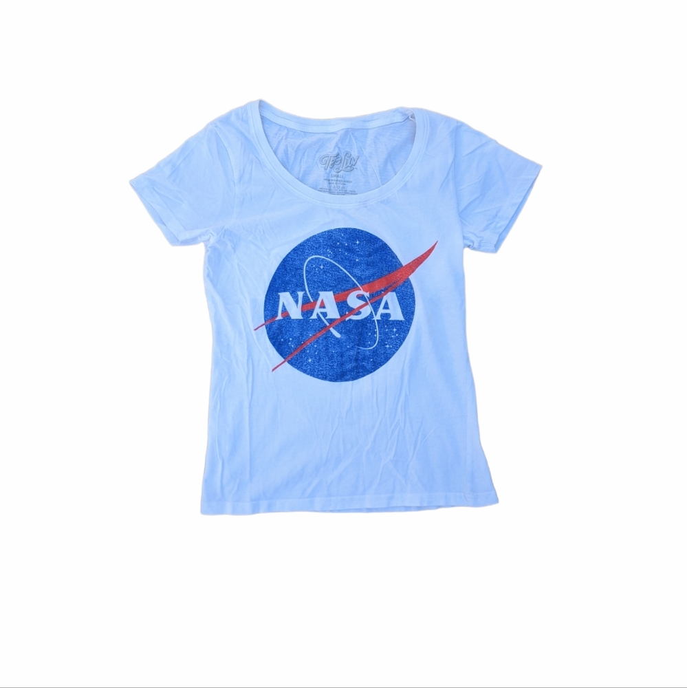 Classic Nasa Logo Tee White USA Scoop Neck Short Sleeve Cotton Tshirt Size Small